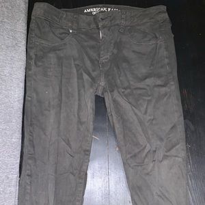 Size 8 super stretch jegging. Olive/army green